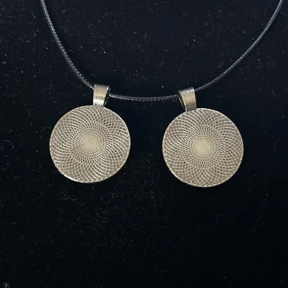 Sugar Skull pendants - Picture 4 of 6